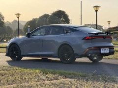 Changan UNI-V 1.5T Premium Version - фото 6
