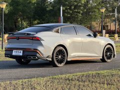 Changan UNI-V 1.5T Premium Version - фото 7