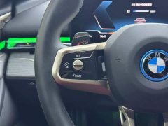 BMW i5 xDrive 50L M - фото 15