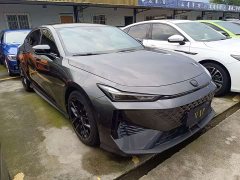 Changan UNI-V 1.5T Premium Version - фото 3