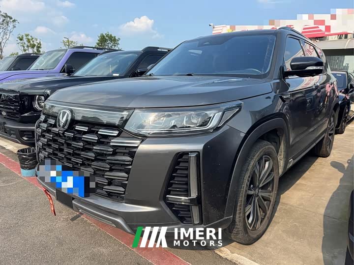 Changan CS95 2.0T AWDPremium VersionPLUS - автомобиль из Китая
