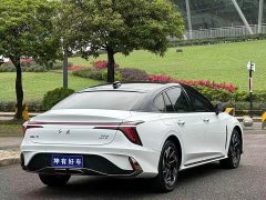 Hongqi H6 2.0T Zhiyi Edition - фото 6