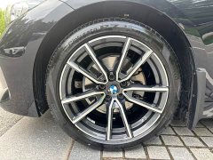 BMW 3 Series 2023 320i M Sports Package - фото 14