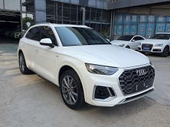 Audi Q5L 2022 40T luxury and dynamic - фото 3