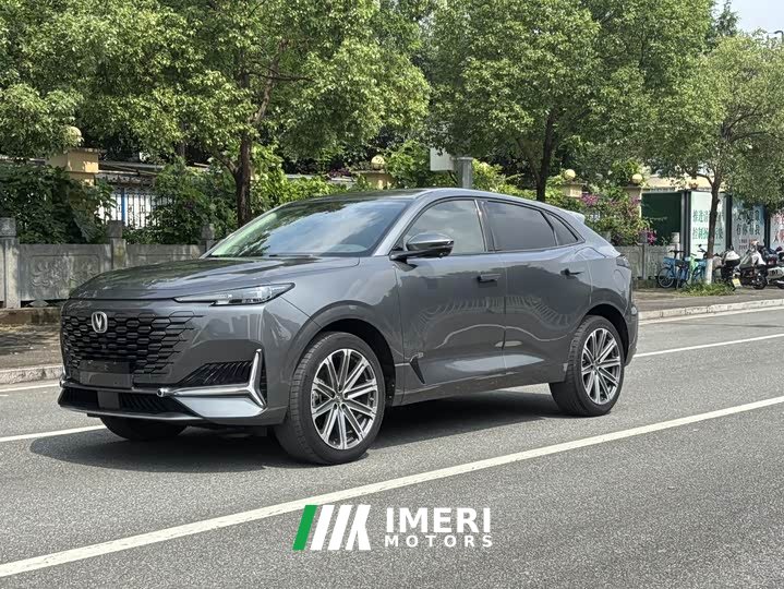 Changan UNI-K 2.0T premium - автомобиль из Китая