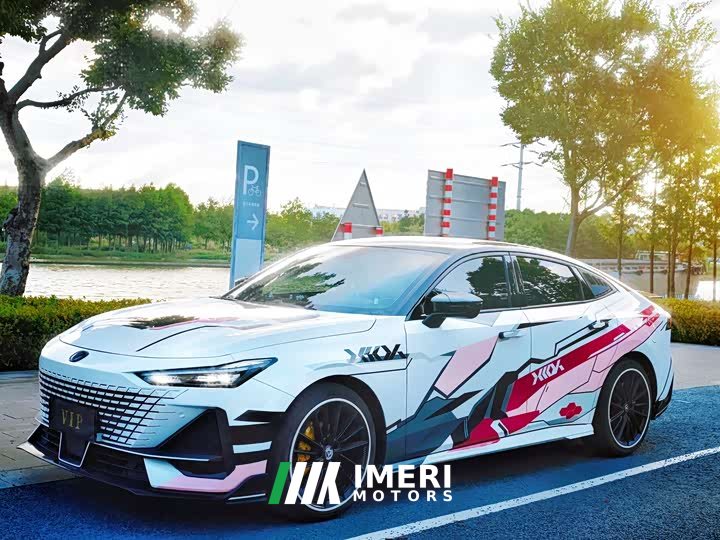 Changan UNI-V 1.5T Edition - автомобиль из Китая