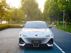 Changan UNI-V 1.5T Edition - фото 2