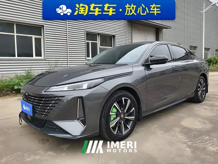 Changan 1.5T GDI Premium Version - автомобиль из Китая