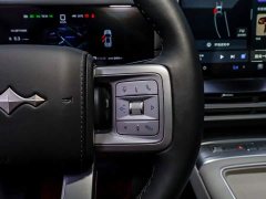 7 200KM2WDMax Edition - фото 14