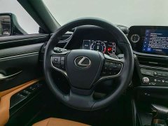 Lexus ES 200 Edition - фото 10