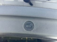 Tesla Model Y Standard Range Edition - фото 12