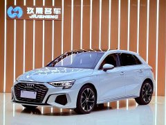 Audi A3 Sportback 35 TFSI Fashion Version - фото 1