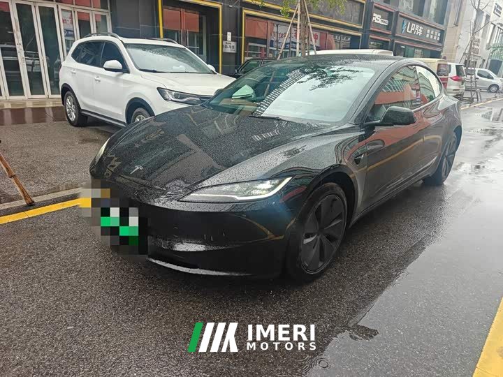 Tesla Model 3 Edition - автомобиль из Китая