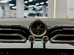 Bentley Bentayga 4.0T V8 long wheelbase version - фото 16