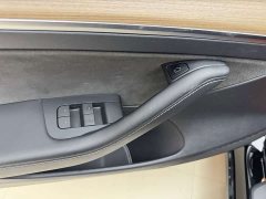 Tesla Model 3 Edition - фото 9