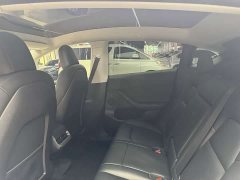 Tesla Model Y Edition - фото 15