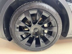 Tesla Model Y Edition - фото 7
