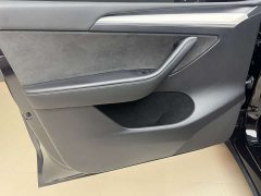 Tesla Model Y Edition - фото 9