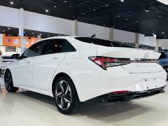Mercedes-Benz 1.5L CVT LUXPremium Edition - фото 16