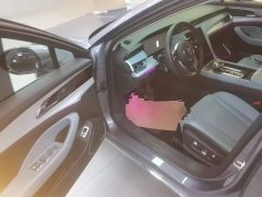 Hongqi H5 PHEV 170 Edition - фото 16