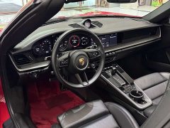 Porsche 911 Targa 4 3.0T - фото 9