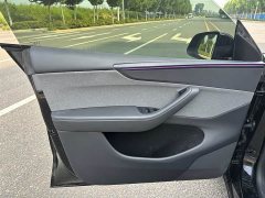 Tesla Model Y Edition - фото 7