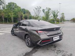 Lexus Elantra 2023 1.5L CVT GLX Elite Edition - фото 4