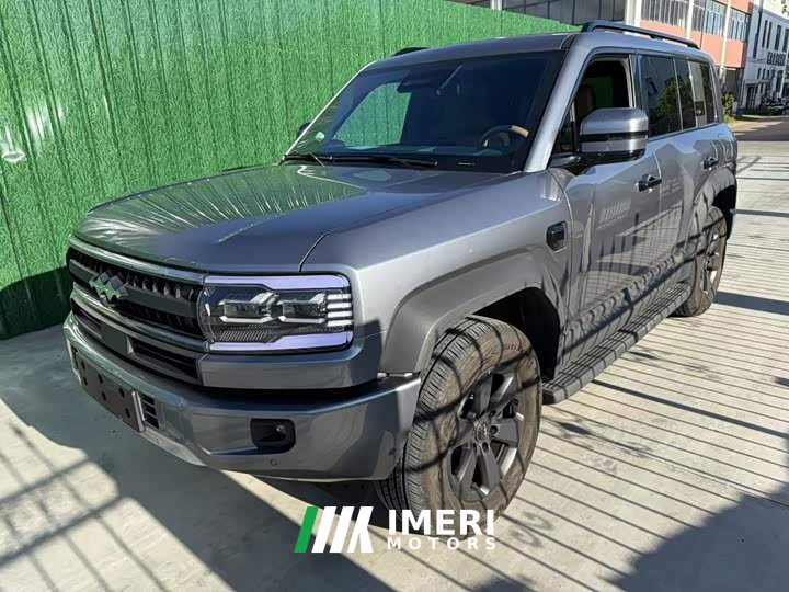 5 210KM Ultra Edition - автомобиль из Китая