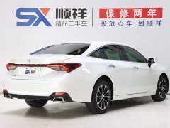 2.0L Luxury Edition - фото 4