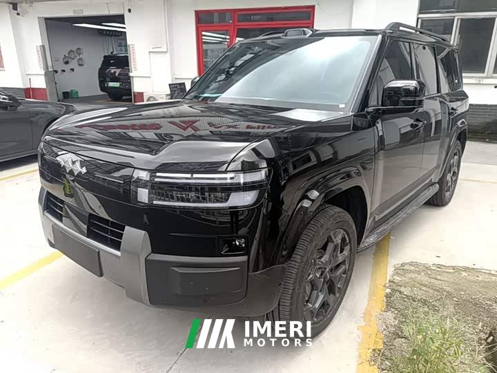 7 190KMAWDUltra Edition - автомобиль из Китая
