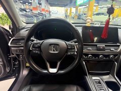 PHEV 2.0L Edition - фото 15