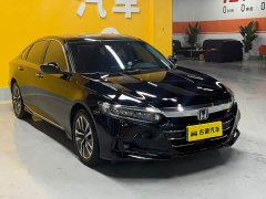 PHEV 2.0L Edition - фото 3