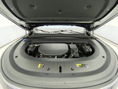 Li Auto L8 Ultra - фото 12