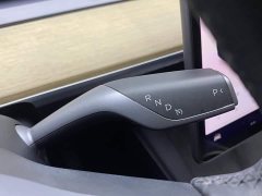 Tesla Model Y Standard Range Edition - фото 20