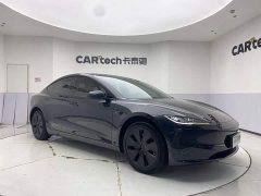 Tesla Model 3 Edition - фото 2