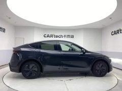 Tesla Model Y Edition - фото 4