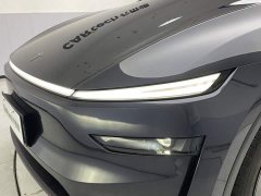 Tesla Model Y Edition - фото 9