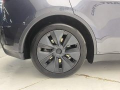 Tesla Model Y Edition - фото 11