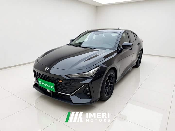 Changan UNI-V 1.5T Version - автомобиль из Китая