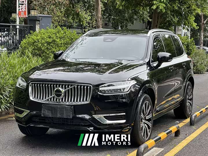 Volvo XC90 2024 B5 Smart Deluxe Edition 7 seats - автомобиль из Китая