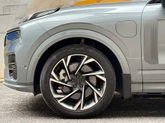Lynk & Co 09 EM-P 2.0T PHEV Halo - фото 6