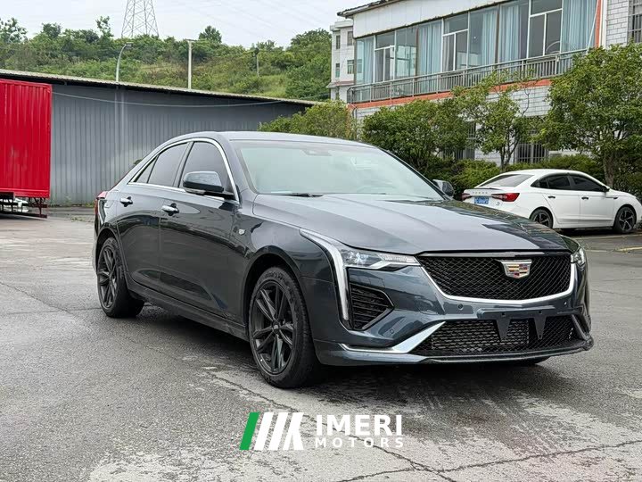 Cadillac CT4 28T Premium Version