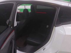 Tesla Model Y Long Range Edition - фото 5