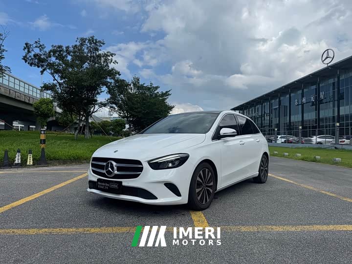 Mercedes-Benz B 200 Version