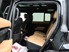 Land Rover 110 3.0T P400 Edition - фото 13