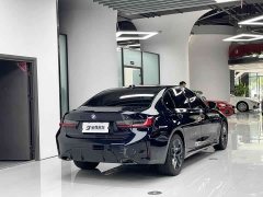 BMW 3 330Li M - фото 12
