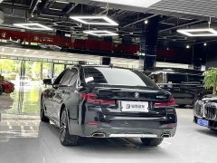 BMW 5 530Li Version M - фото 12