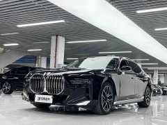 BMW 7 735Li M - фото 1