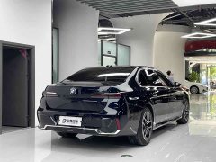 BMW 7 735Li M - фото 11