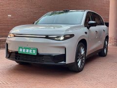 Leapmotor C10 210 Edition - фото 1